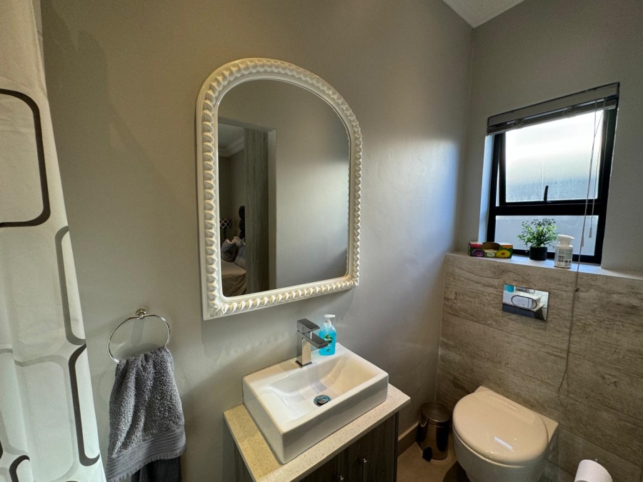 To Let 1 Bedroom Property for Rent in Sunset Beach Western Cape